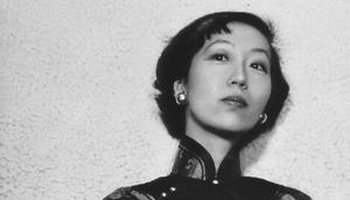中国现张瑛-张爱玲代作家,本名张瑛.1920年9月30日出生在