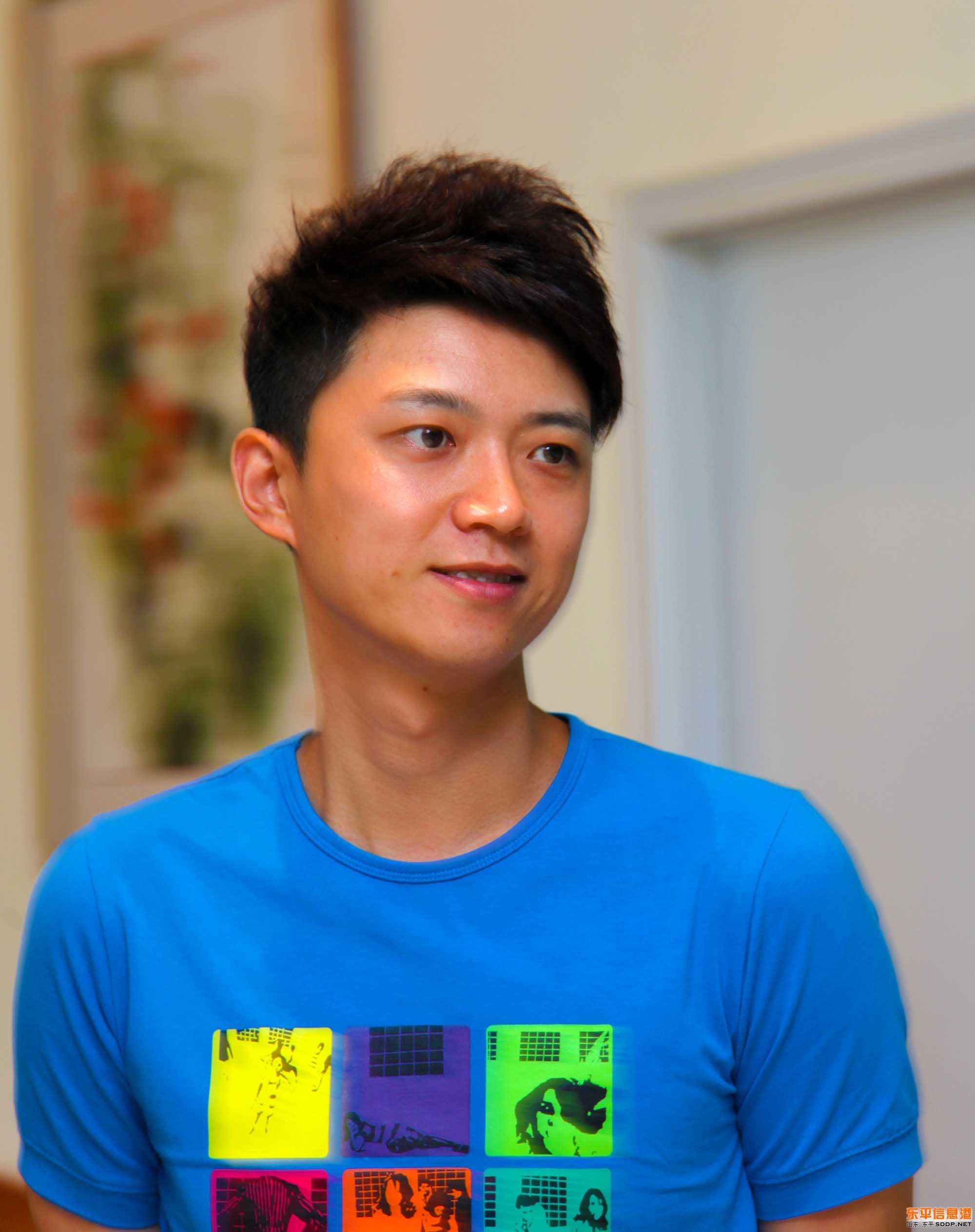 李鑫媳妇罗曼文